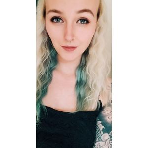 Meet your Posher, Erika